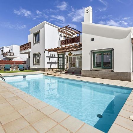 Siesta Suites Lanzarote Яйса Екстериор снимка