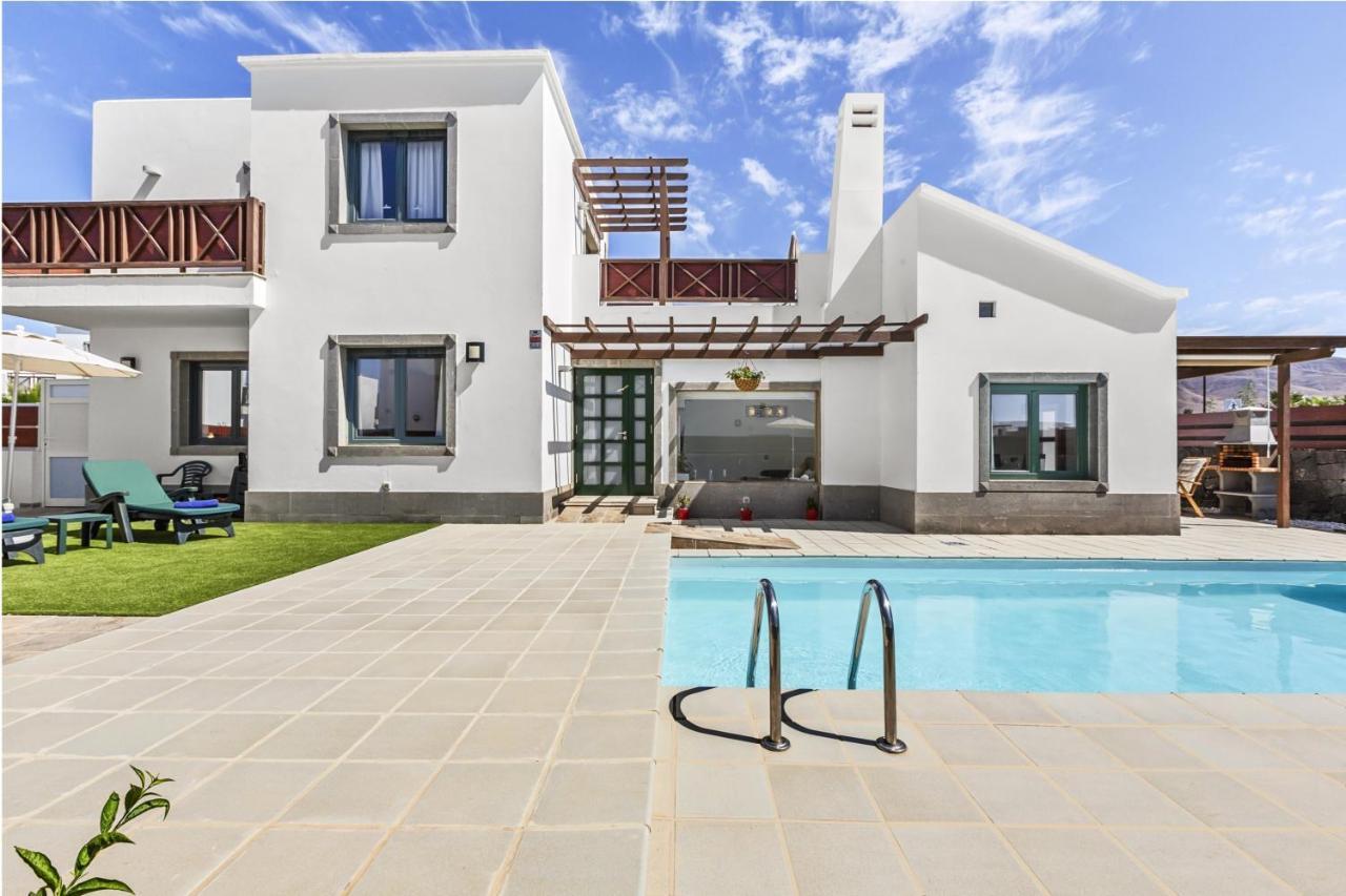 Siesta Suites Lanzarote Яйса Екстериор снимка