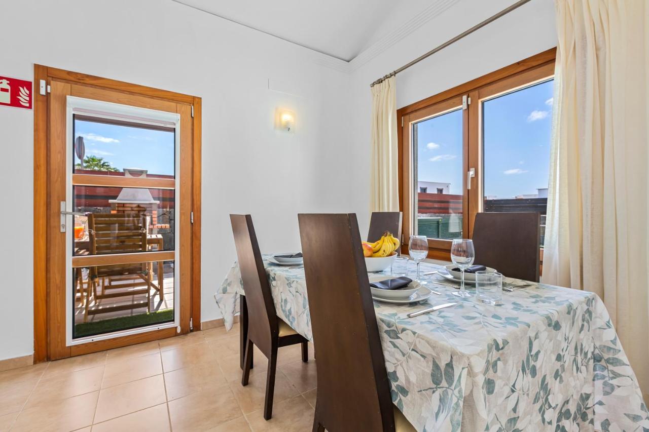 Siesta Suites Lanzarote Яйса Екстериор снимка