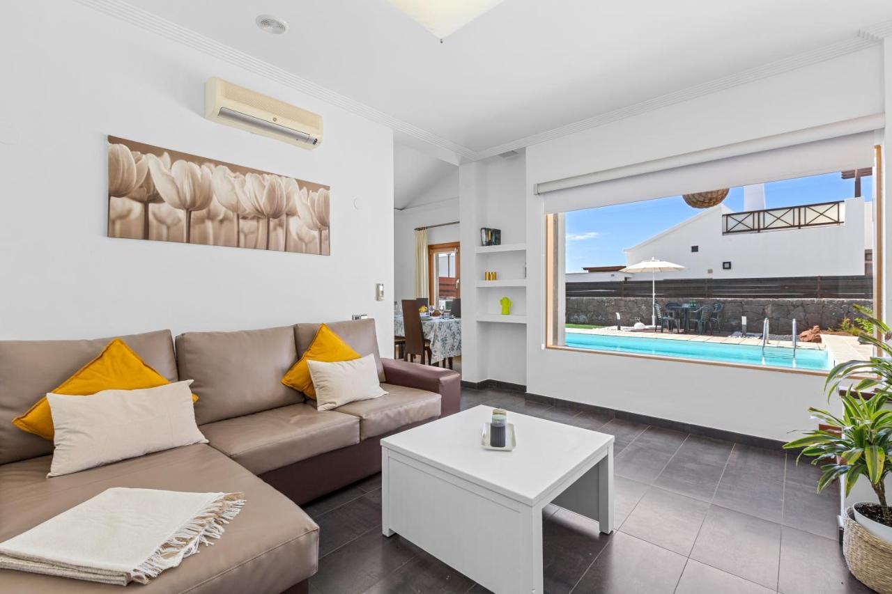 Siesta Suites Lanzarote Яйса Екстериор снимка