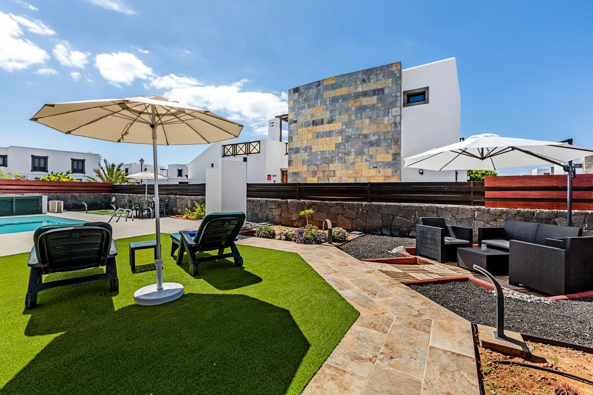 Siesta Suites Lanzarote Яйса Екстериор снимка